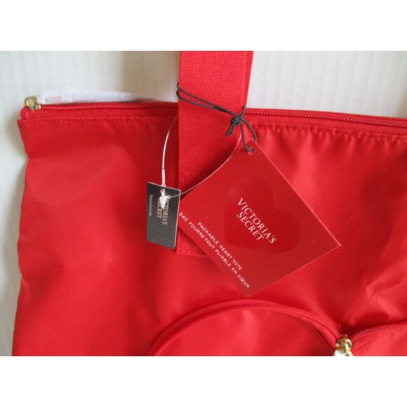 *Victoria 's Secret Red Nylon 'Packable Heart' Tote - NWT - Picture 3 of 8